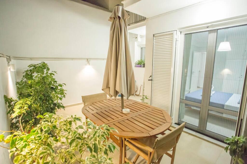 Apartamento 350M From Museum Of Acropolis A Cozy & Quiet House Atenas Exterior foto